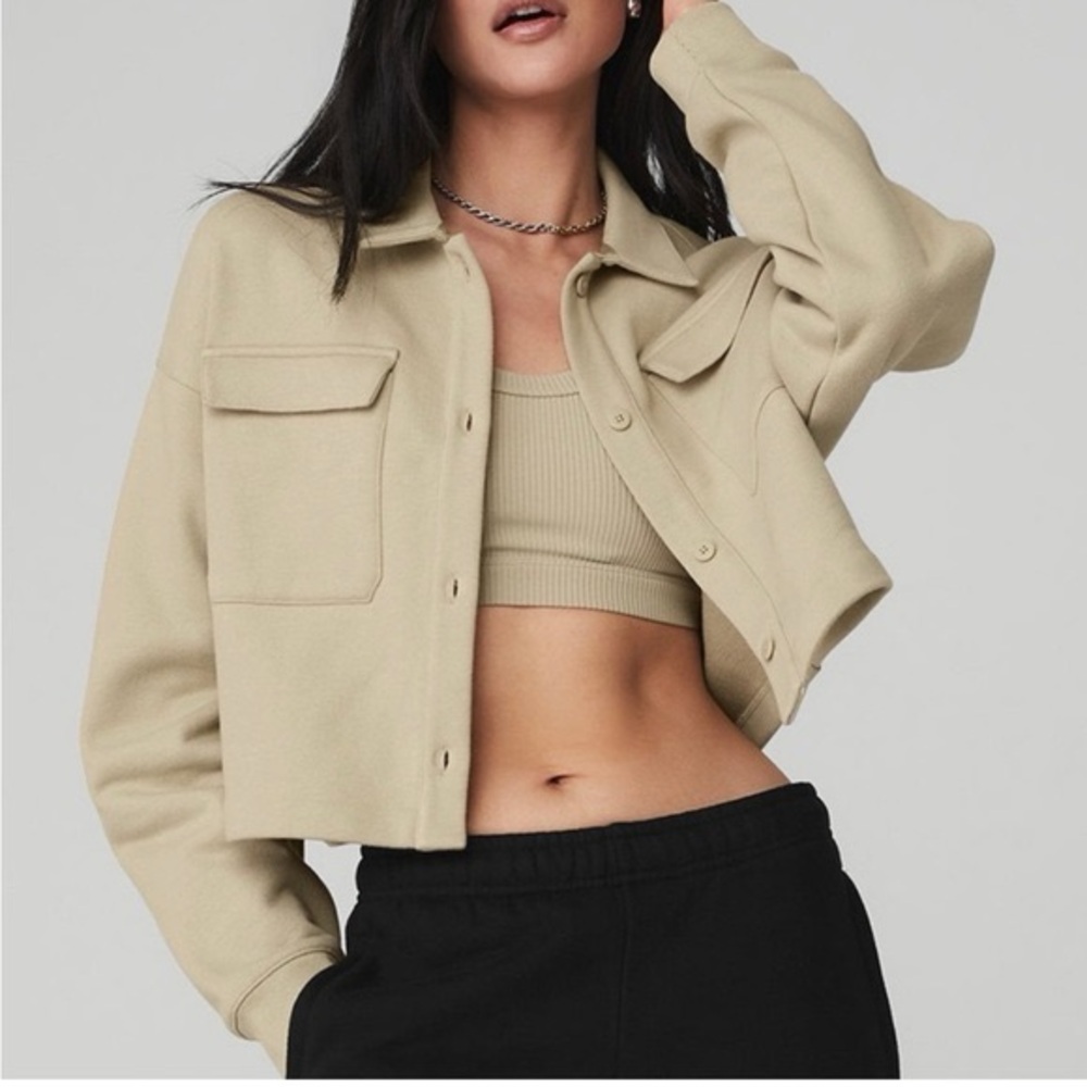 Alo Renown Cropped Button-up Jacket in California Sand 💛